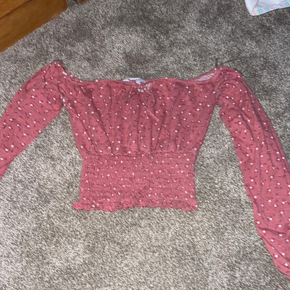 This is a women's crop top/ off the shoulder top.